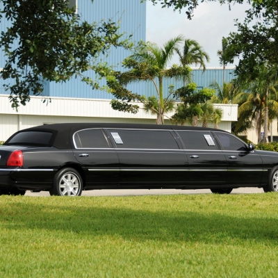 LIMOUSINE SERVICE